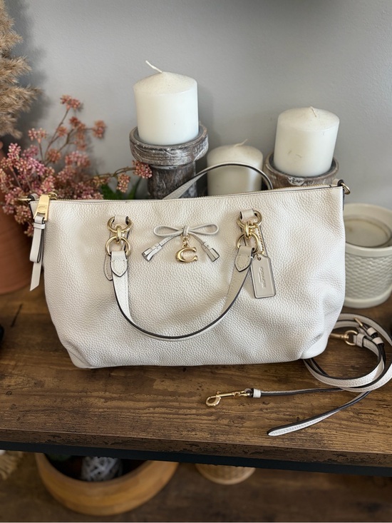 Coach Handbags - Coach Chalk Pebbled Leather Tote with Gold Hardware